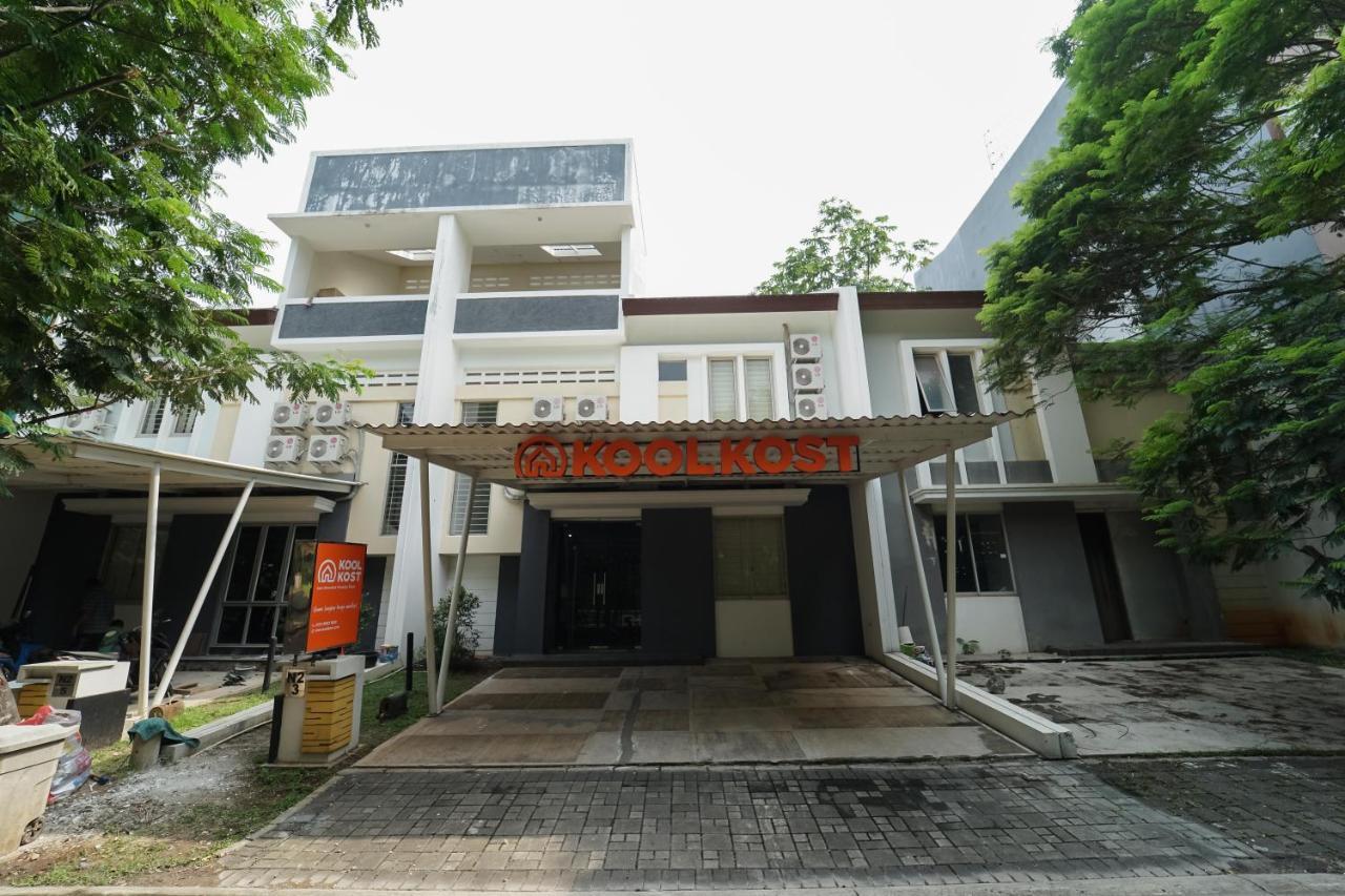 Koolkost Near Universitas Prasetiya Mulya Pagedangan Exteriér fotografie