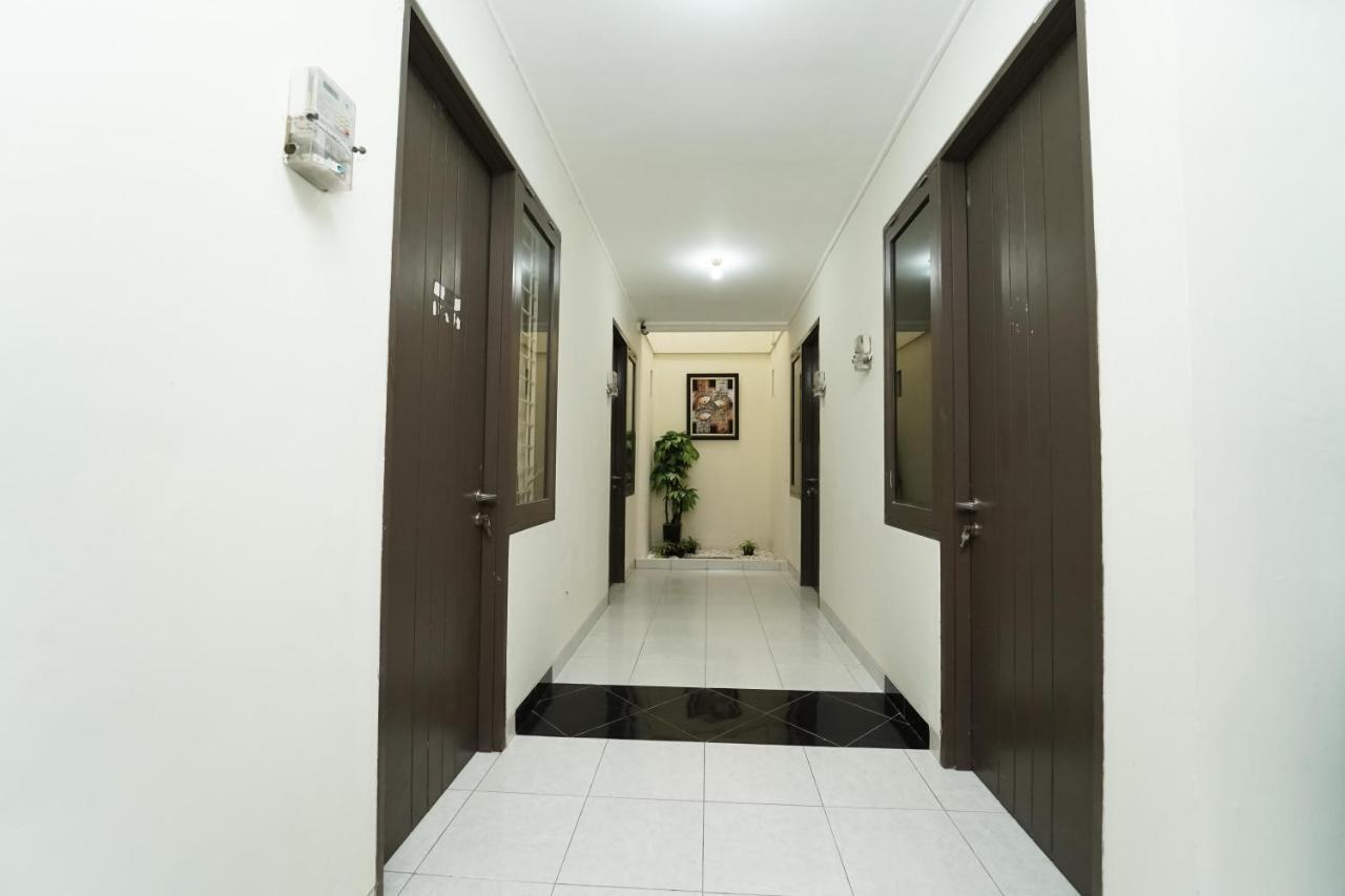 Koolkost Near Universitas Prasetiya Mulya Pagedangan Exteriér fotografie